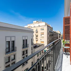 https://palazzo-cavarretta.palermohotels.org